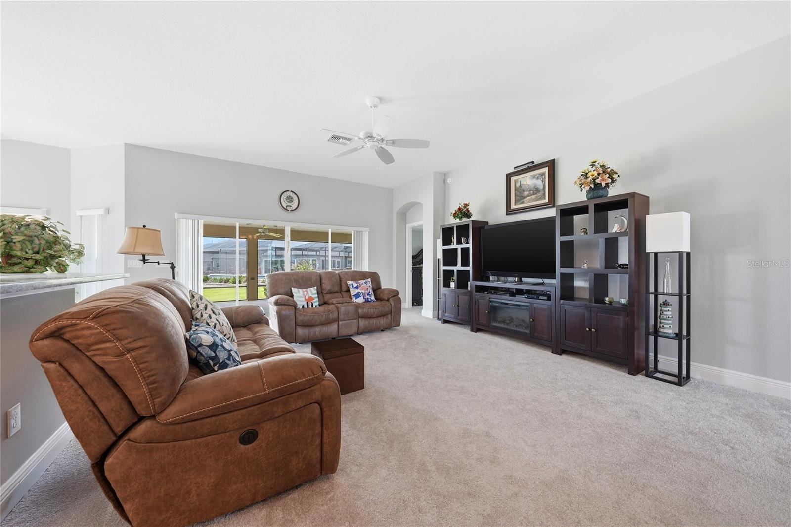 1166 BLOUNT AVE, THE VILLAGES, FL — photo 15