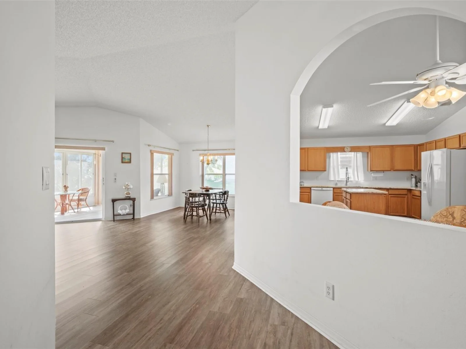 24618 STILLRIDGE COURT, LEESBURG, FL — photo 15