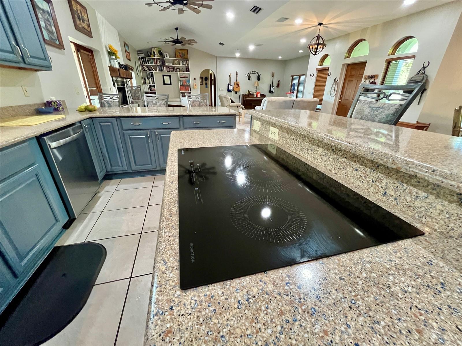 3046 N BOWDEN RD, AVON PARK, FL — photo 43