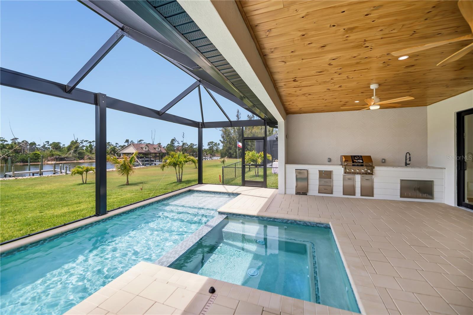 16692 LIGGETT CIR, PORT CHARLOTTE, FL — photo 48