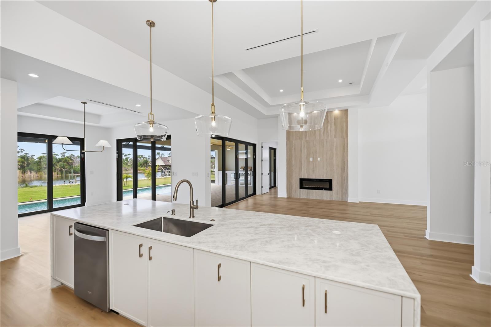 16692 LIGGETT CIR, PORT CHARLOTTE, FL — photo 14
