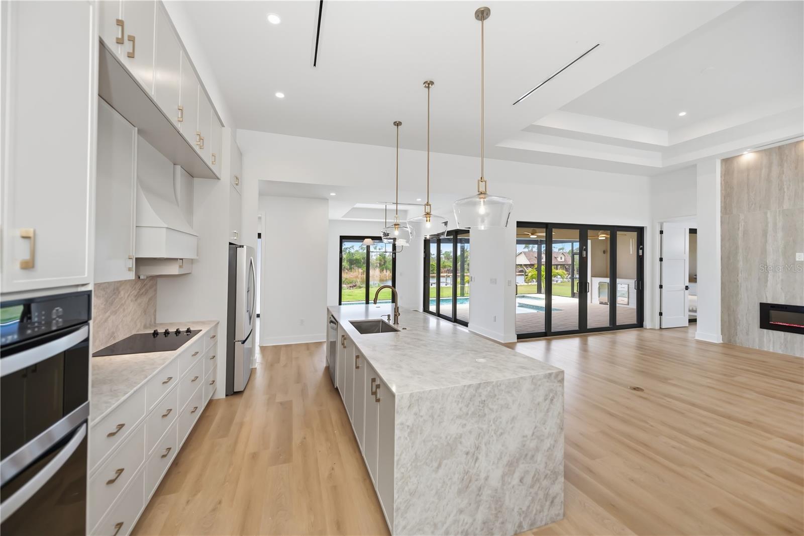 16692 LIGGETT CIR, PORT CHARLOTTE, FL — photo 4