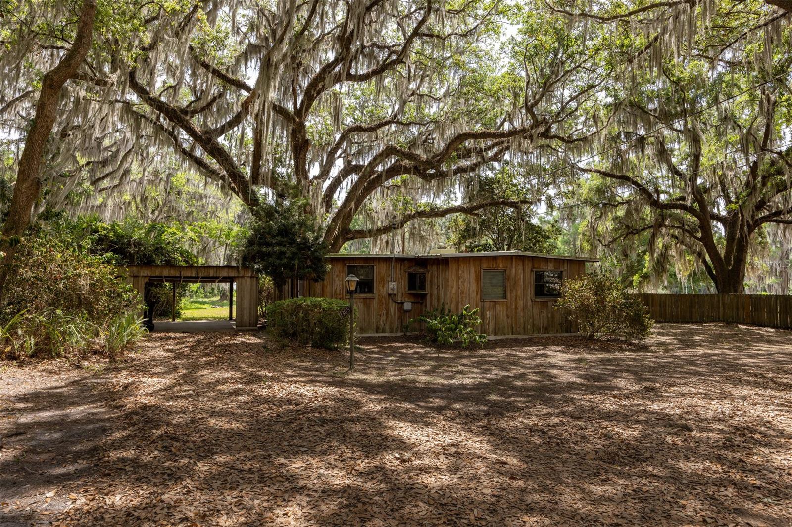7305 NE 222ND ST, MELROSE, FL — photo 6