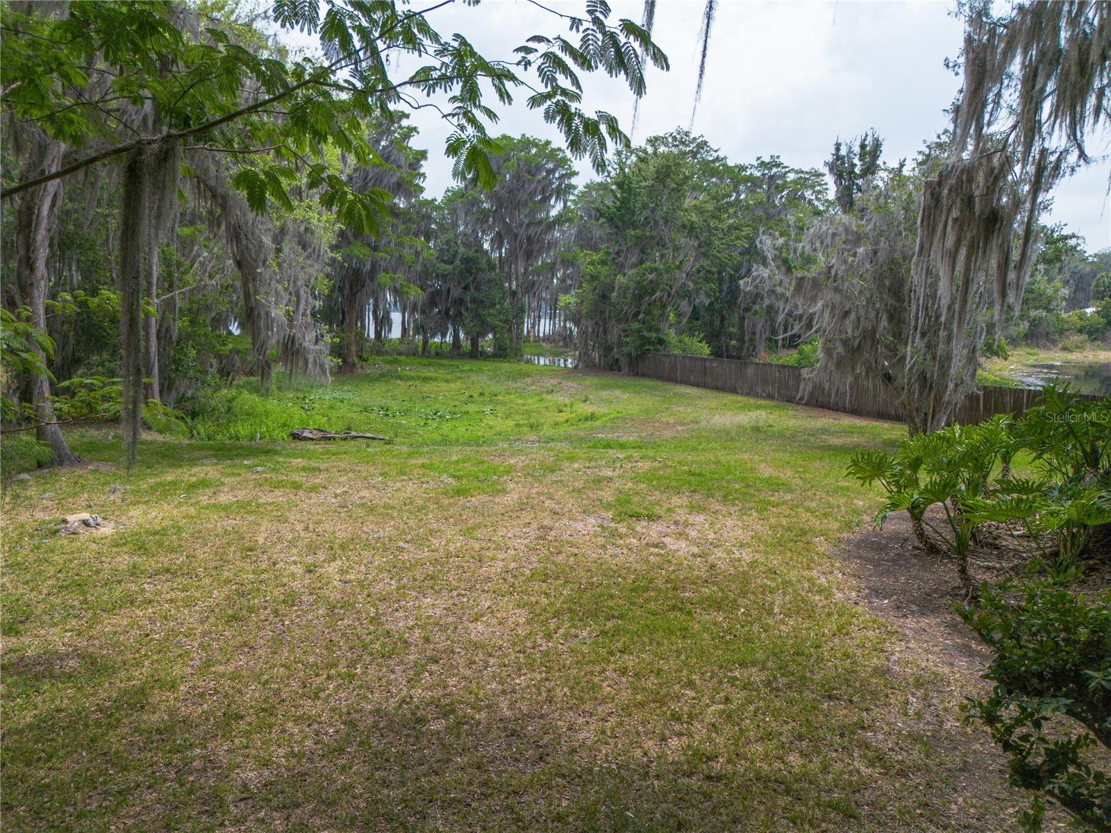 7305 NE 222ND ST, MELROSE, FL — photo 46