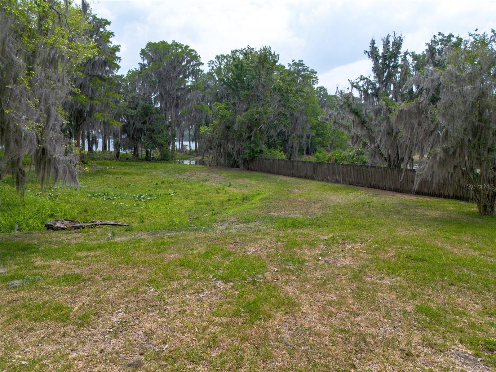 7305 NE 222ND ST, MELROSE, FL — photo 47