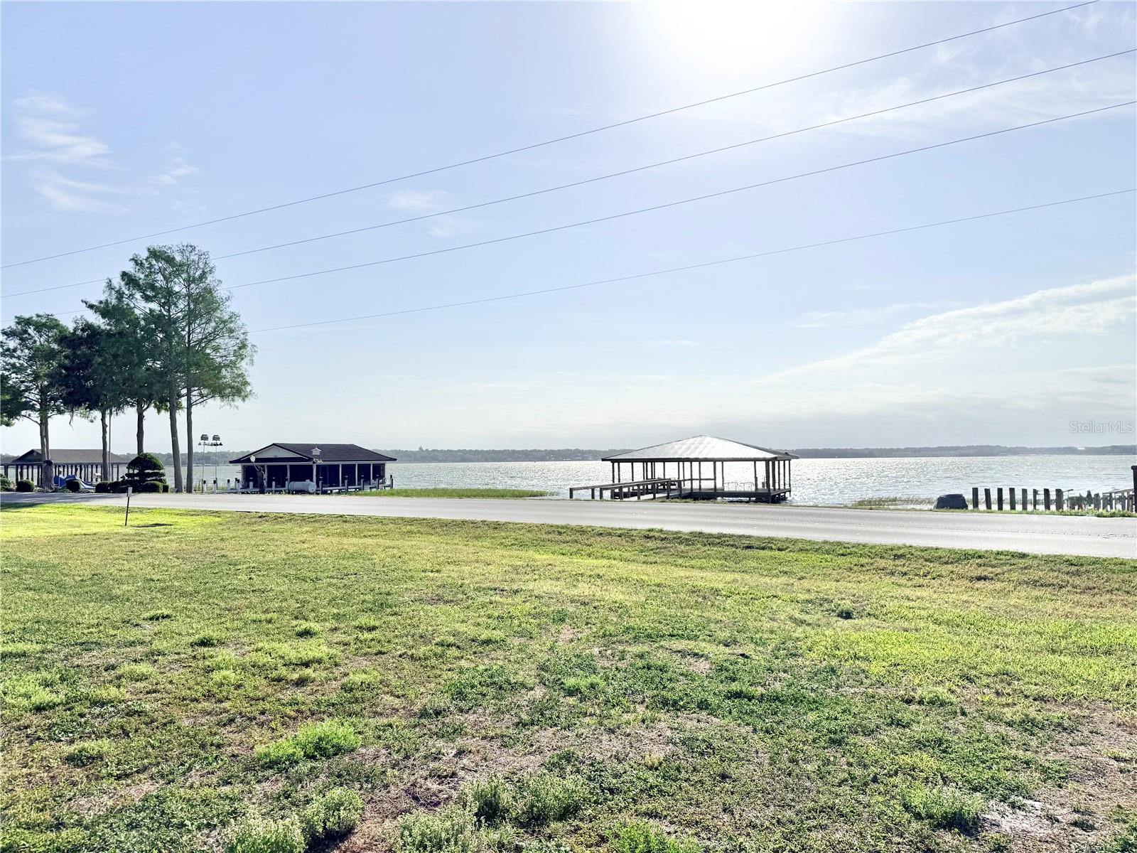 3155 LAKESHORE DR, MOUNT DORA, FL — photo 97