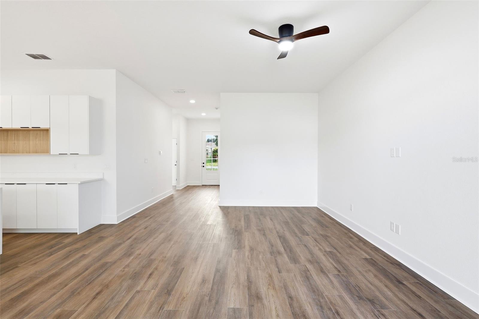 162 W ROMANY LOOP, BEVERLY HILLS, FL — photo 6