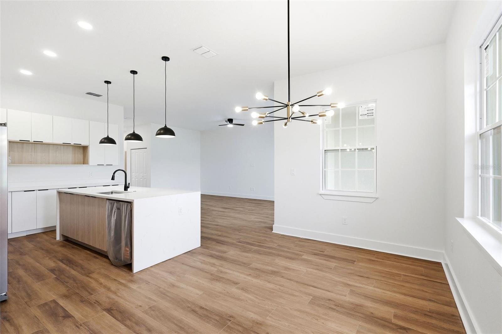 162 W ROMANY LOOP, BEVERLY HILLS, FL — photo 10