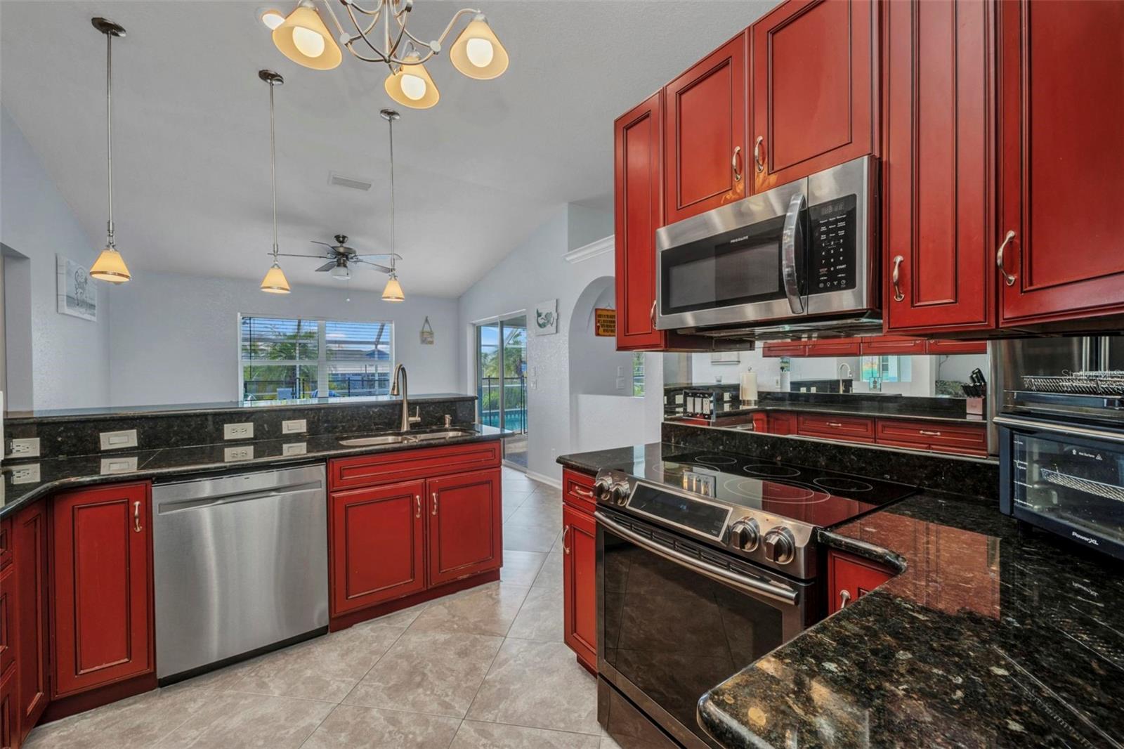 9582 ARSIPE CIR, PORT CHARLOTTE, FL — photo 30