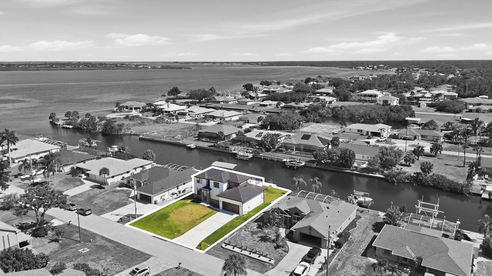 12387 MINOT AVE, PORT CHARLOTTE, FL — photo 32