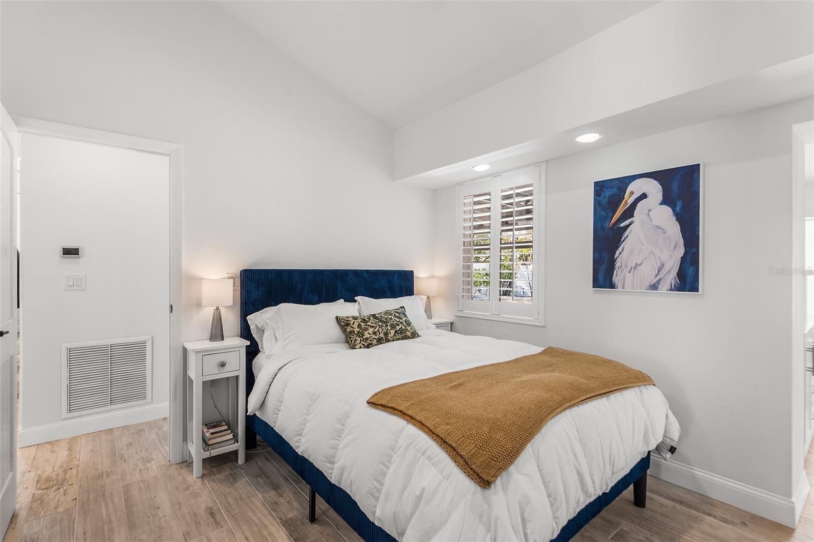 14024 N BAYSHORE DR, MADEIRA BEACH, FL — photo 22