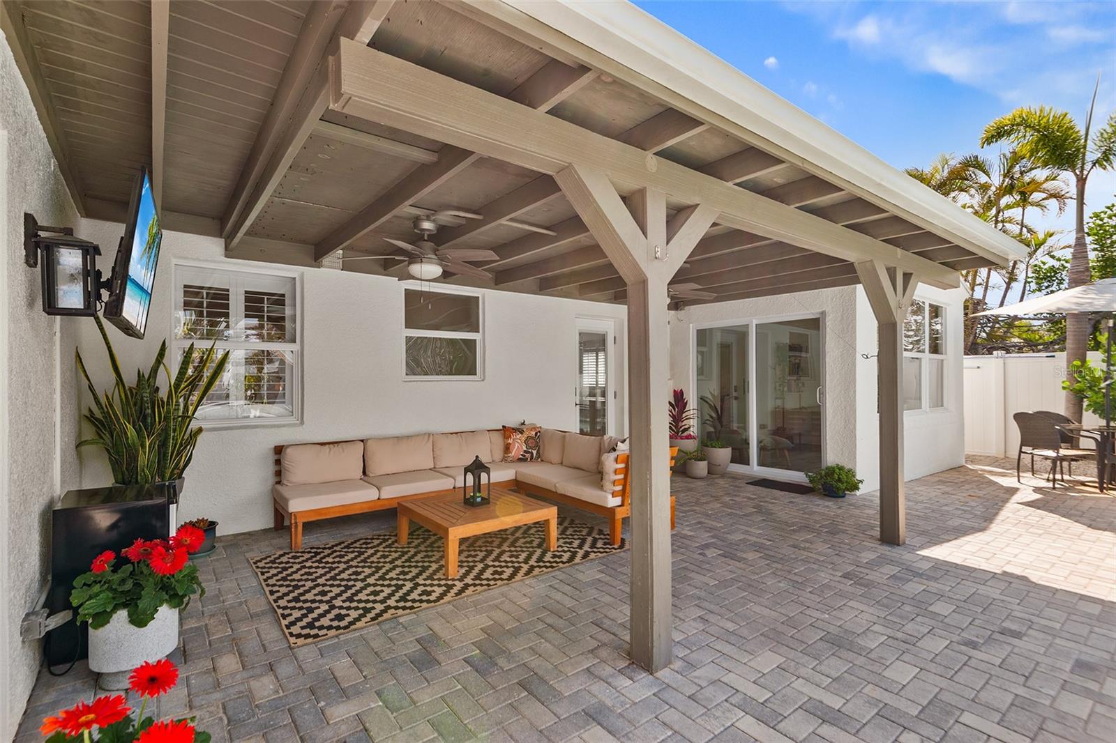 14024 N BAYSHORE DR, MADEIRA BEACH, FL — photo 39