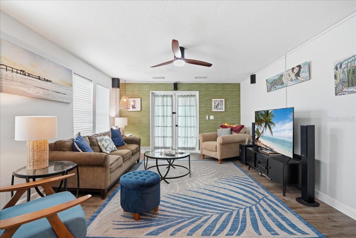 130 86TH TER, TREASURE ISLAND, FL — photo 3
