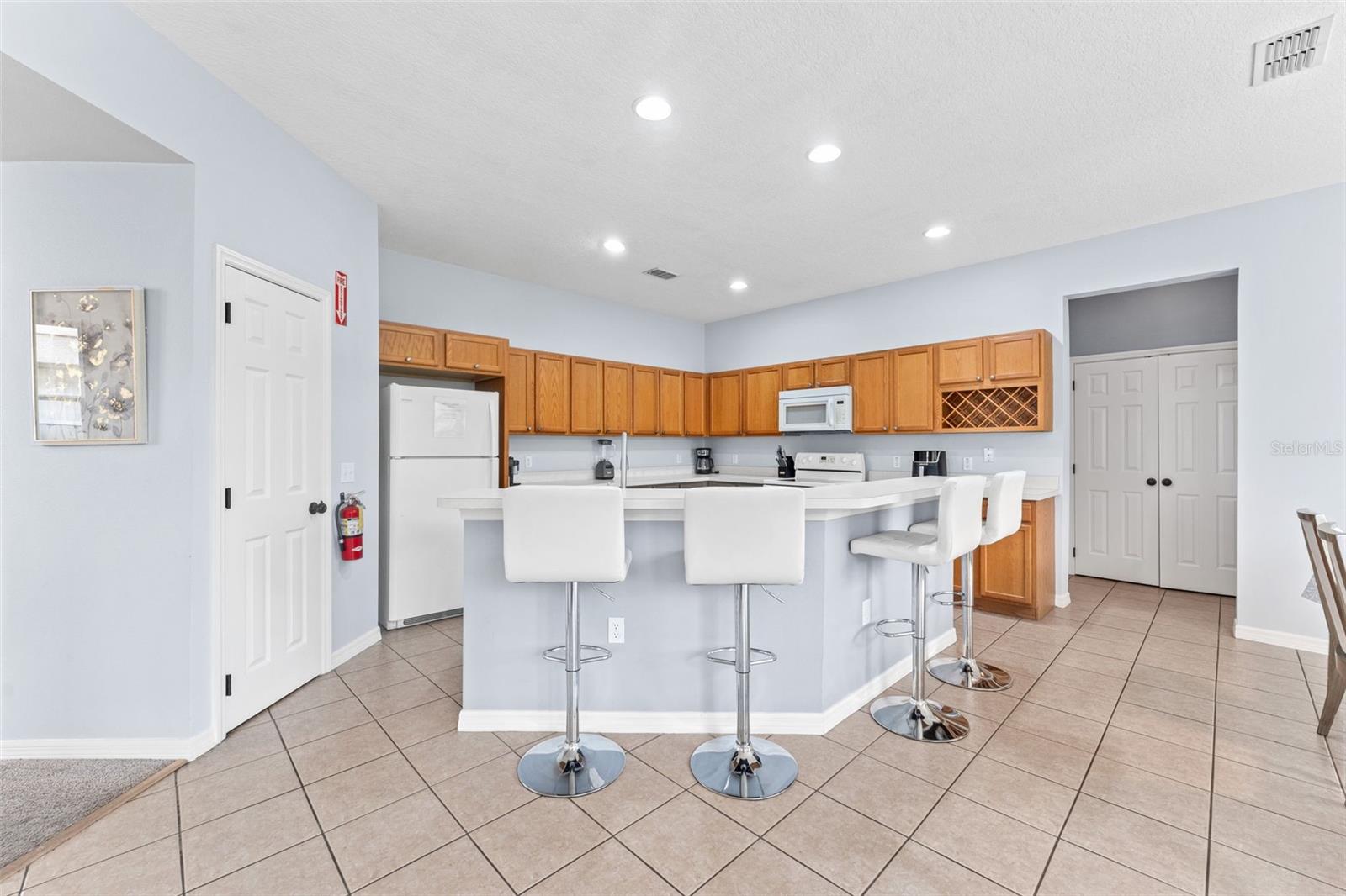213 WILLOW VIEW DR, DAVENPORT, FL — photo 8