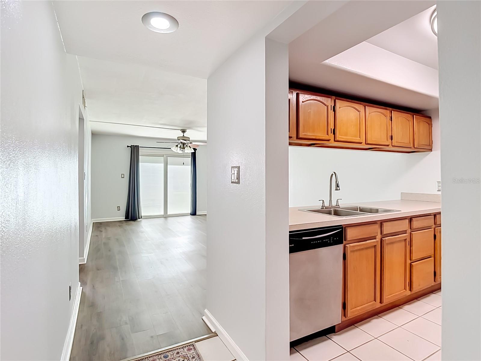 5820 N CHURCH AVE #164, TAMPA, FL — photo 5