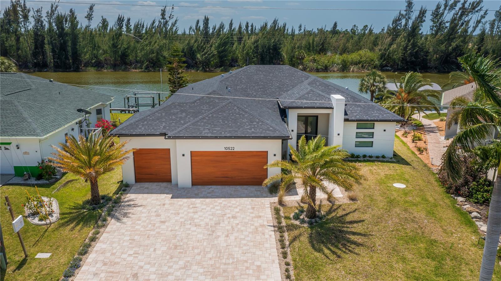 10522 RIVERSIDE RD, PORT CHARLOTTE, FL
