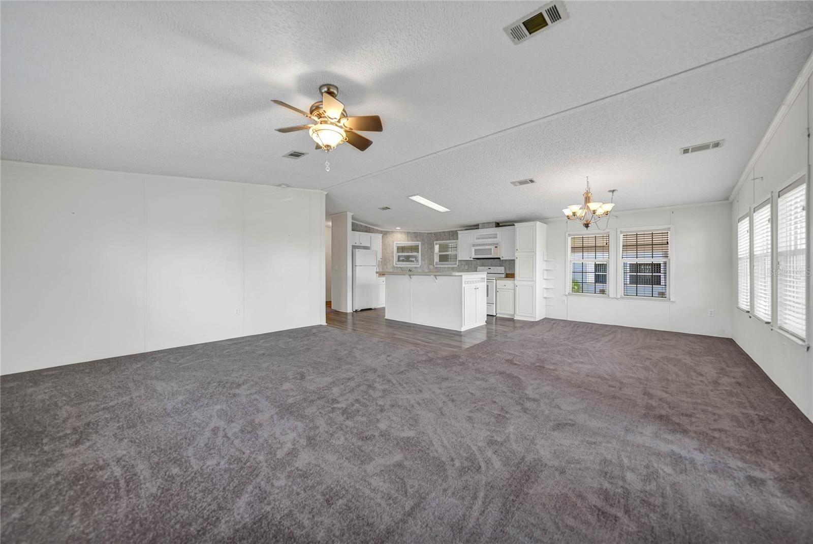 2100 KINGS HWY #206, PORT CHARLOTTE, FL — photo 11
