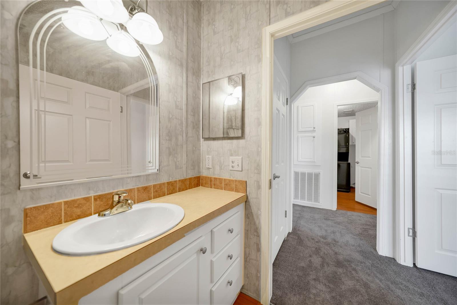 2100 KINGS HWY #206, PORT CHARLOTTE, FL — photo 20