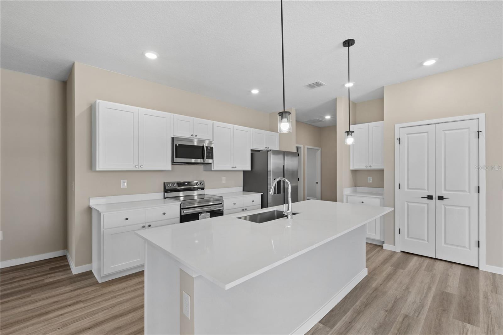 4473 NW 37TH STREET RD, OCALA, FL — photo 3