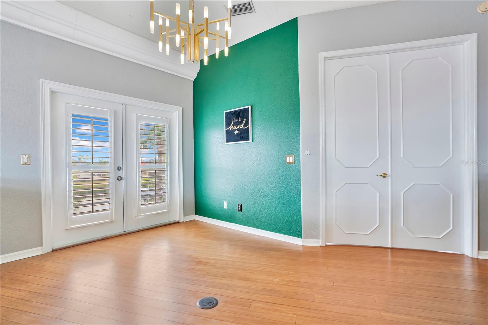 934 SYMPHONY ISLES BLVD, APOLLO BEACH, FL — photo 24