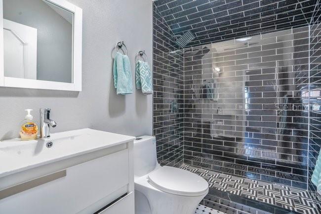934 SYMPHONY ISLES BLVD, APOLLO BEACH, FL — photo 28