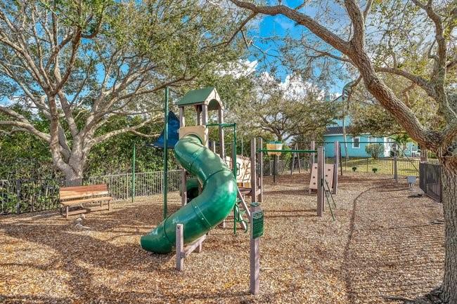 934 SYMPHONY ISLES BLVD, APOLLO BEACH, FL — photo 46
