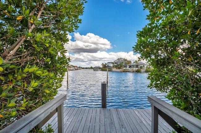 934 SYMPHONY ISLES BLVD, APOLLO BEACH, FL — photo 48