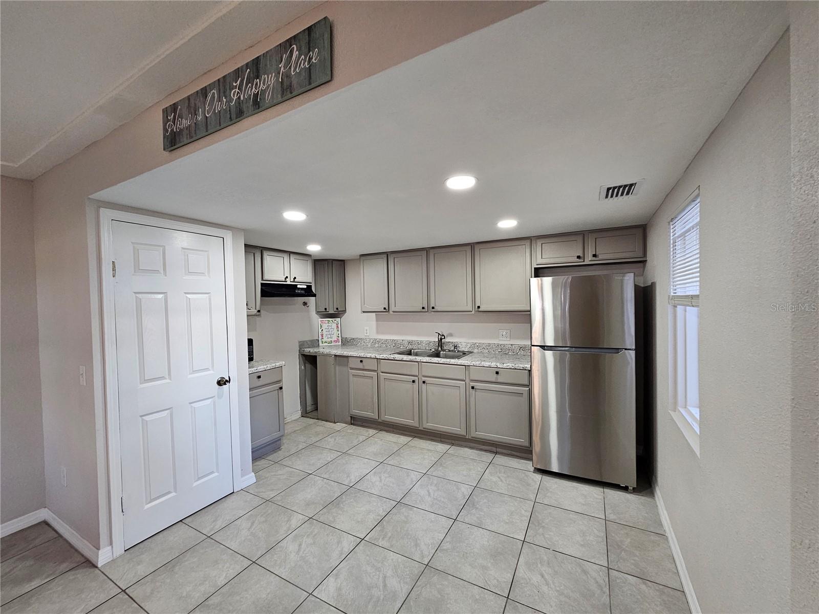8200 FAIRWAYS CIR #B102, OCALA, FL — photo 8