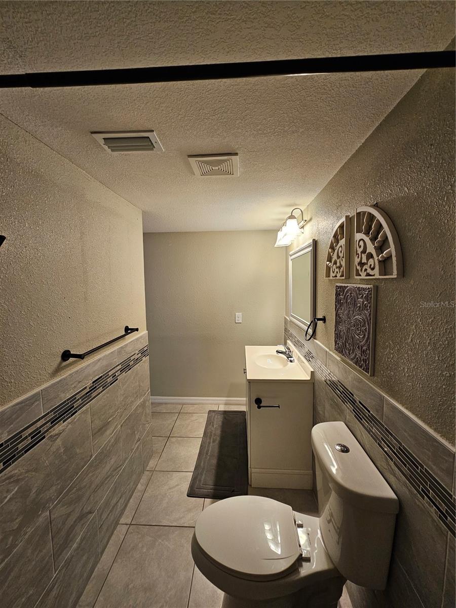 8200 FAIRWAYS CIR #B102, OCALA, FL — photo 13