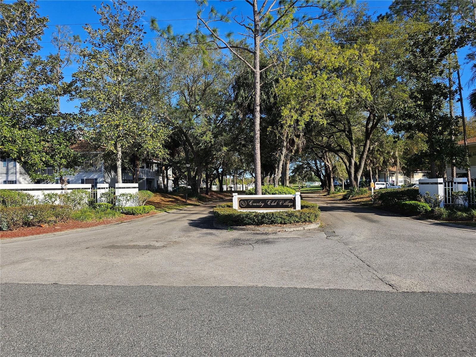 8200 FAIRWAYS CIR #B102, OCALA, FL — photo 19