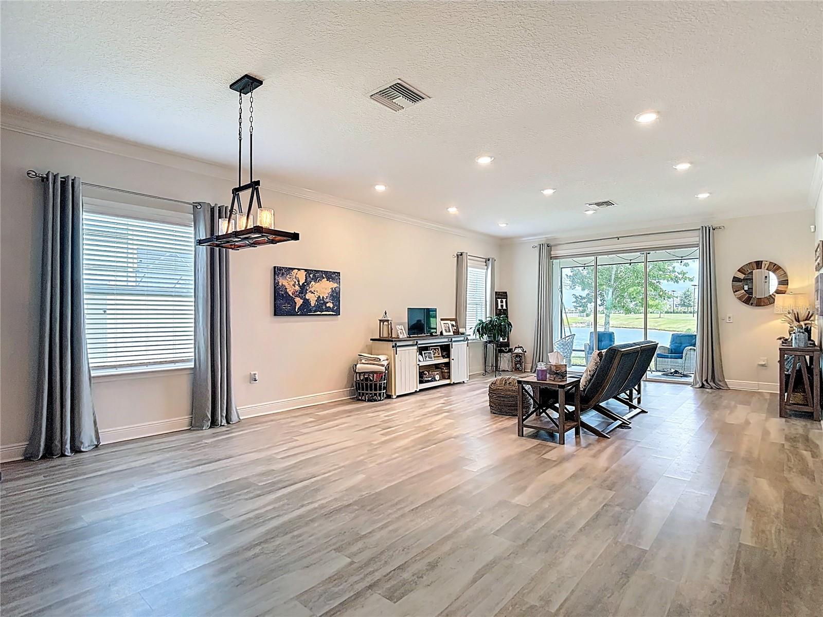 30980 JAZZ LEAF PL, SAN ANTONIO, FL — photo 10