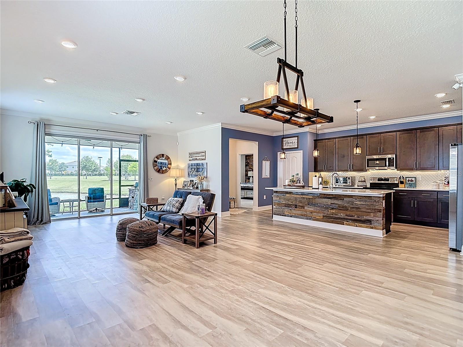30980 JAZZ LEAF PL, SAN ANTONIO, FL — photo 11