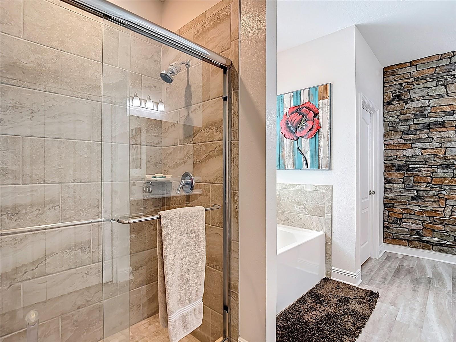 30980 JAZZ LEAF PL, SAN ANTONIO, FL — photo 24