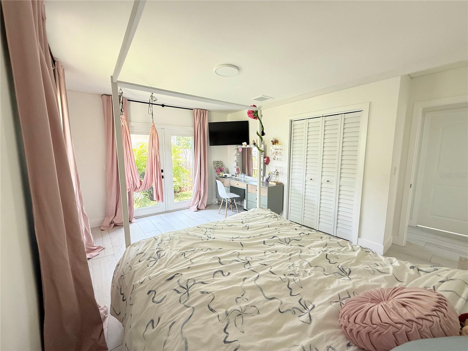 797 45TH AVE NE, ST PETERSBURG, FL — photo 36
