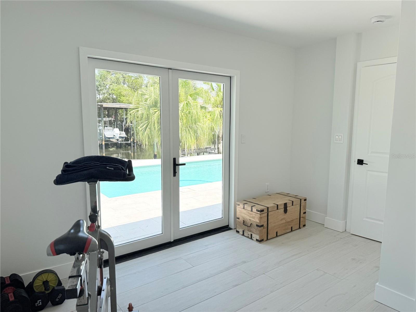 797 45TH AVE NE, ST PETERSBURG, FL — photo 39
