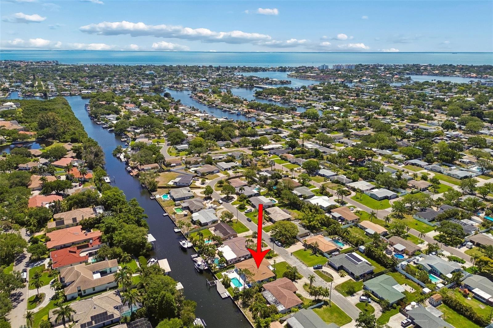 797 45TH AVE NE, ST PETERSBURG, FL — photo 43