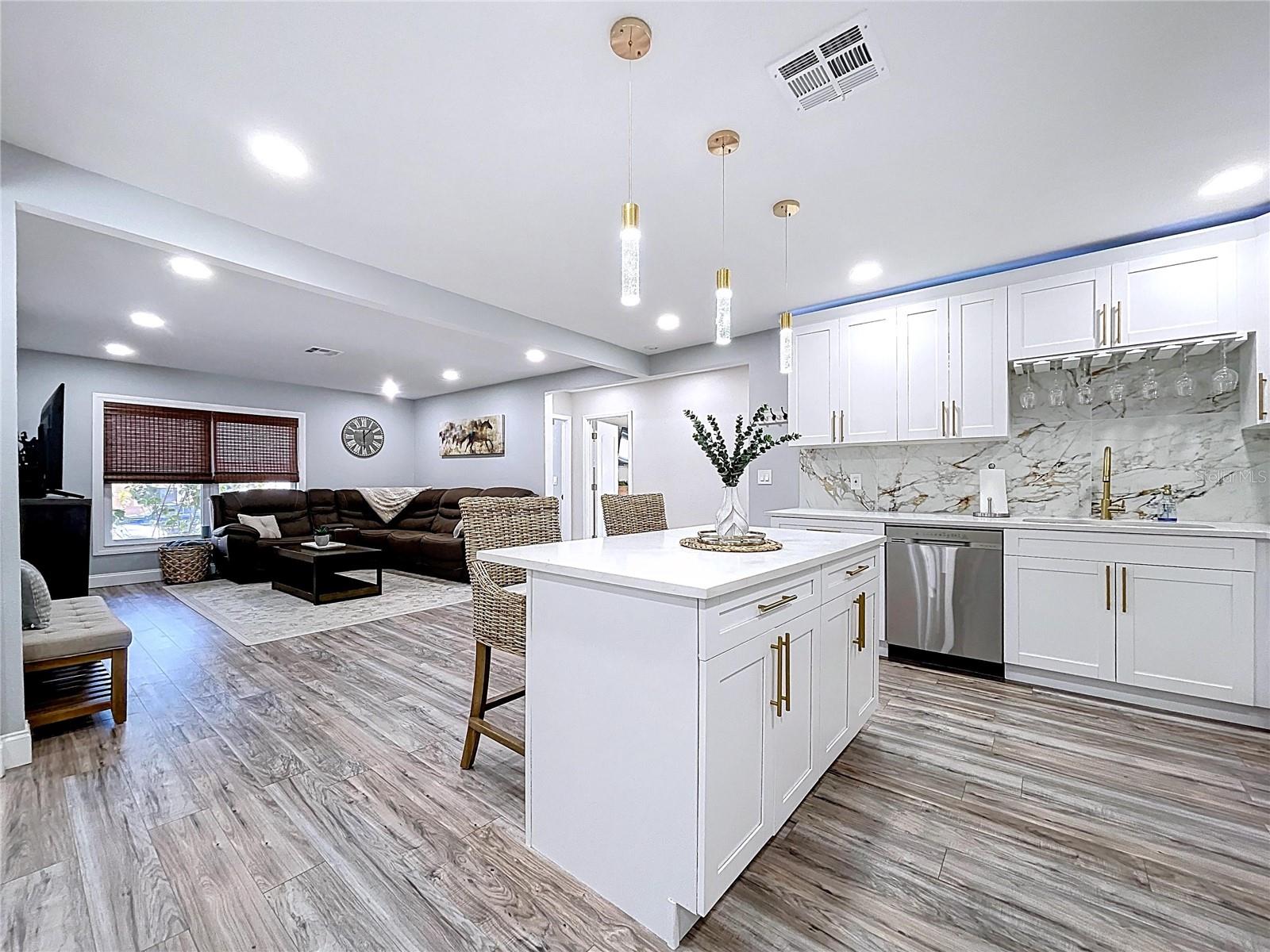 1468 S PRESCOTT AVE, CLEARWATER, FL — photo 4