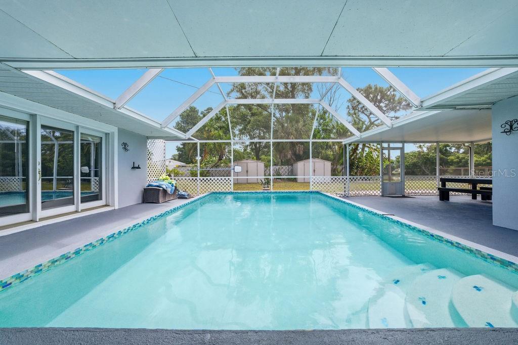 6901 17TH LN N, ST PETERSBURG, FL — photo 4