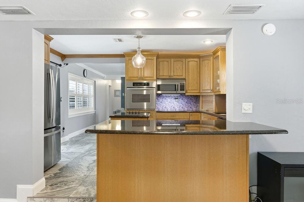 6901 17TH LN N, ST PETERSBURG, FL — photo 13