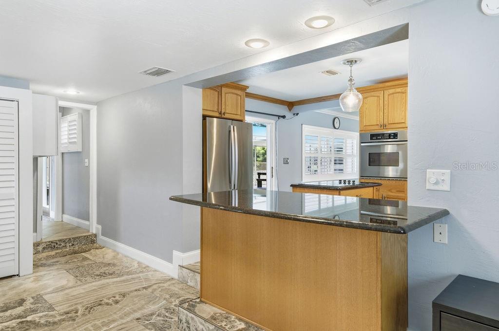 6901 17TH LN N, ST PETERSBURG, FL — photo 16