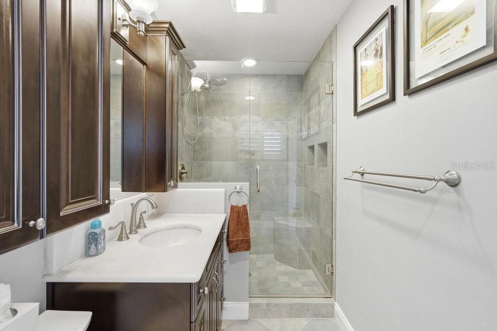 6901 17TH LN N, ST PETERSBURG, FL — photo 25