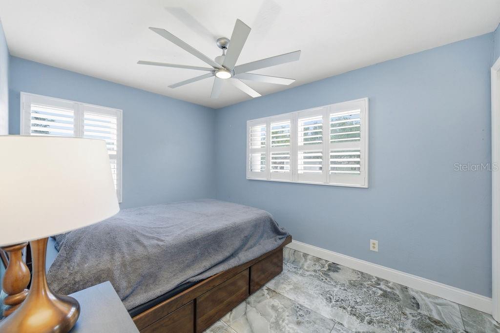 6901 17TH LN N, ST PETERSBURG, FL — photo 37
