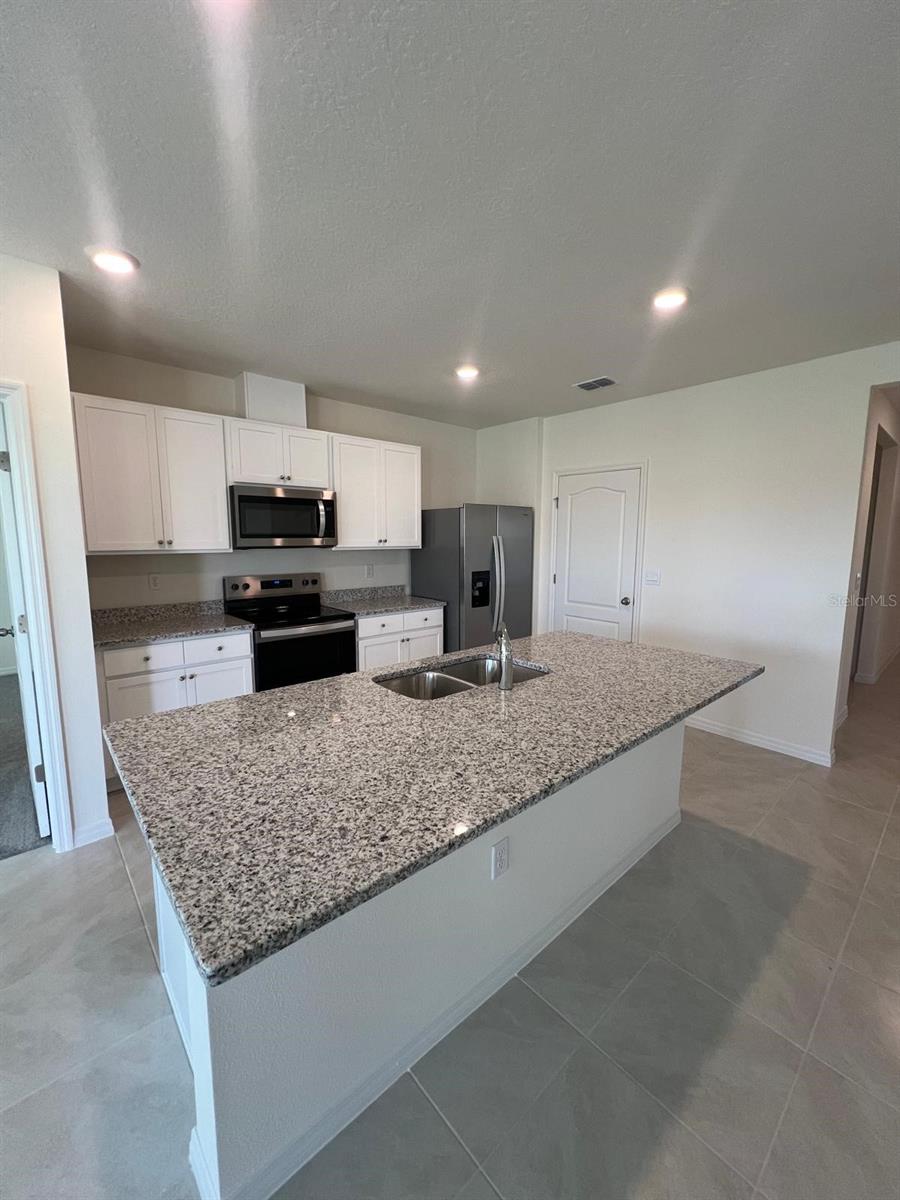631 PARK PLACE BLVD, DAVENPORT, FL — photo 6