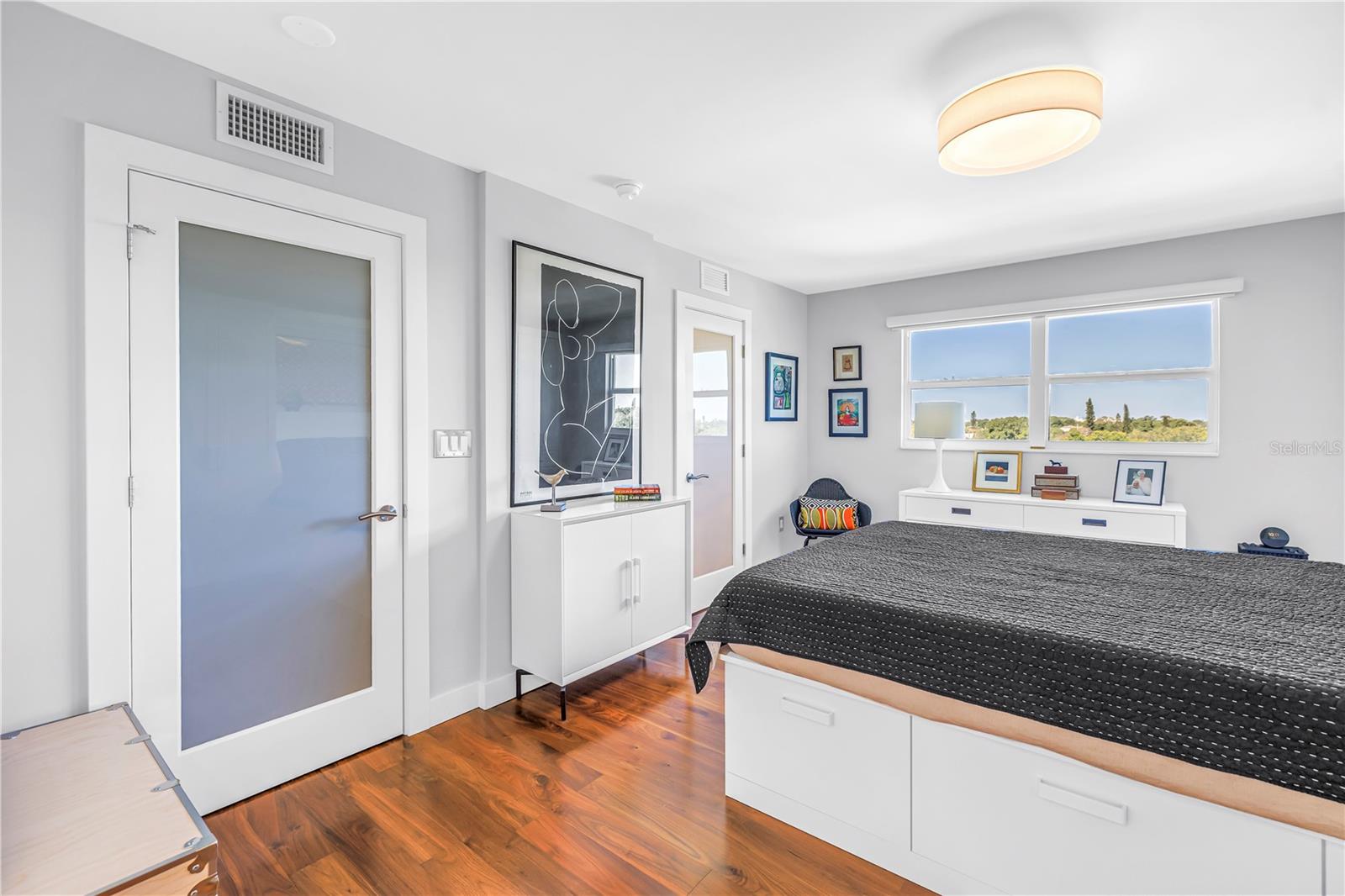 700 BEACH DR NE #708, ST PETERSBURG, FL — photo 40