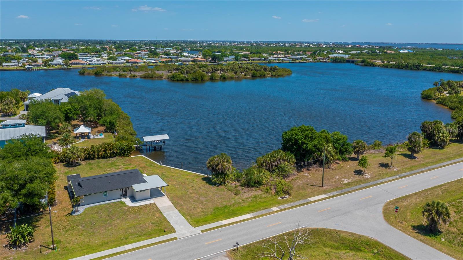 3404 LAKE VIEW BLVD, PORT CHARLOTTE, FL — photo 38