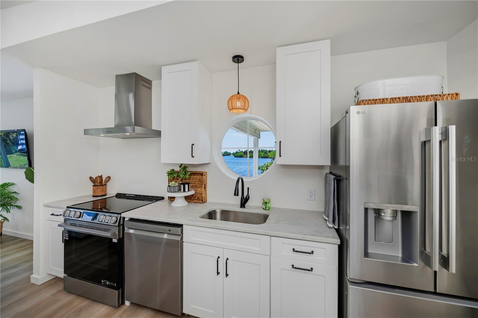 3404 LAKE VIEW BLVD, PORT CHARLOTTE, FL — photo 15