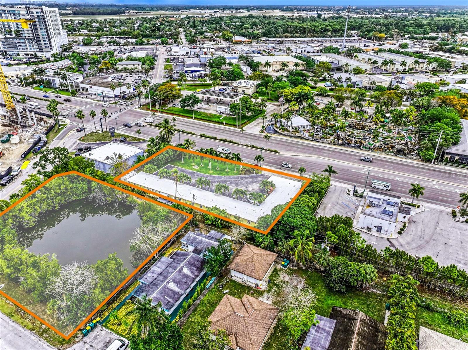 2164 TAMIAMI TRL E, NAPLES, FL — photo 2