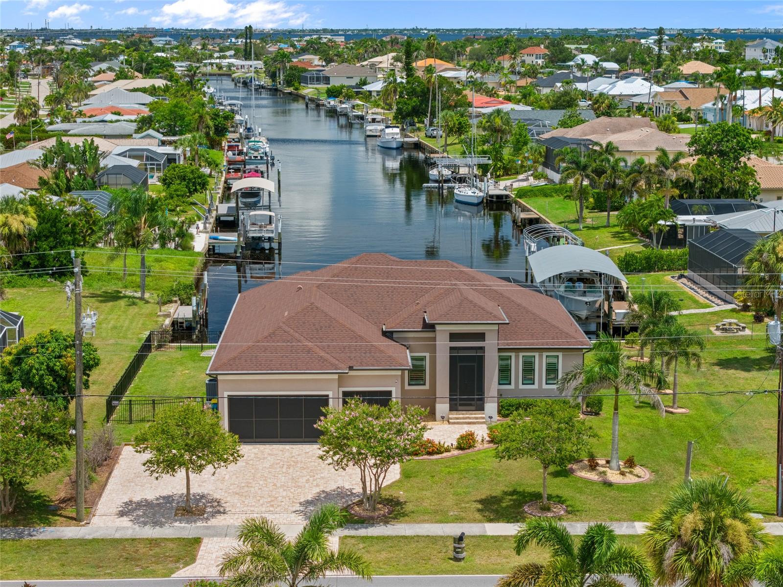 4286 HARBOR BLVD, PORT CHARLOTTE, FL