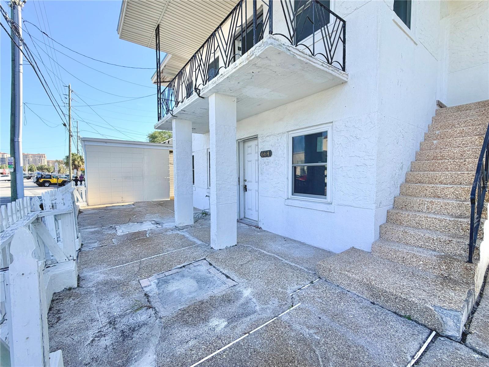 664 MANDALAY AVE, CLEARWATER BEACH, FL — photo 7
