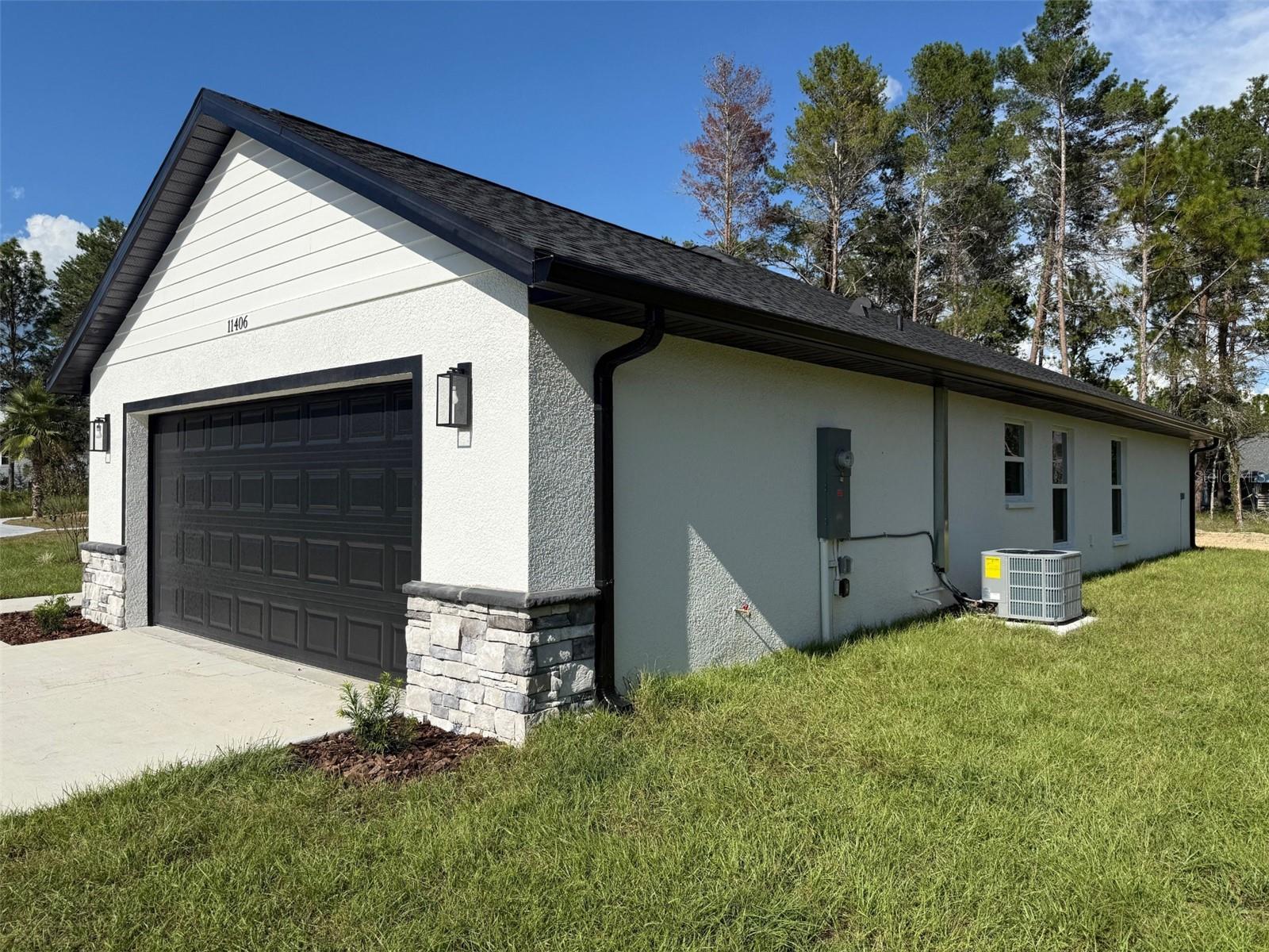 13465 CANYON SWALLOW RD, WEEKI WACHEE, FL — photo 3